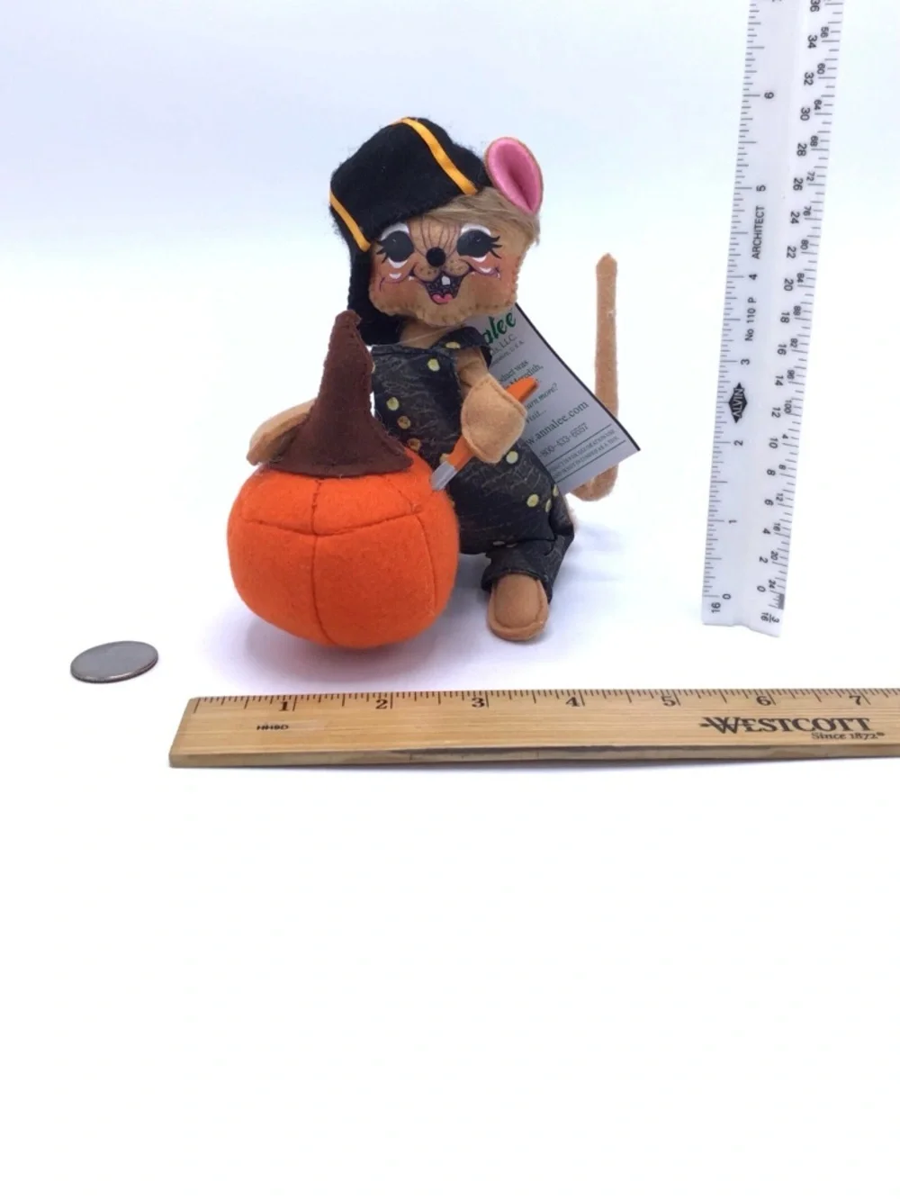 New with tags Annalee Pumpkin Carving Mouse